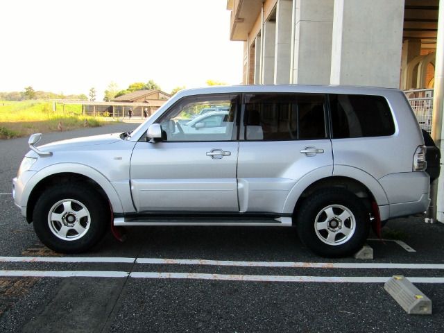 Mitsubishi PAJERO 2010-01 189527-7