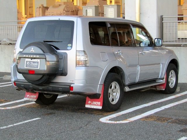 Mitsubishi PAJERO 2010-01 189527-3