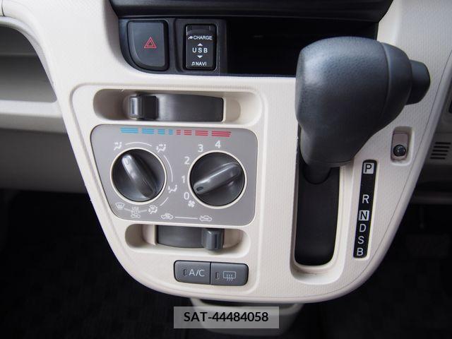 Daihatsu MOVE 2017-09 277883-11