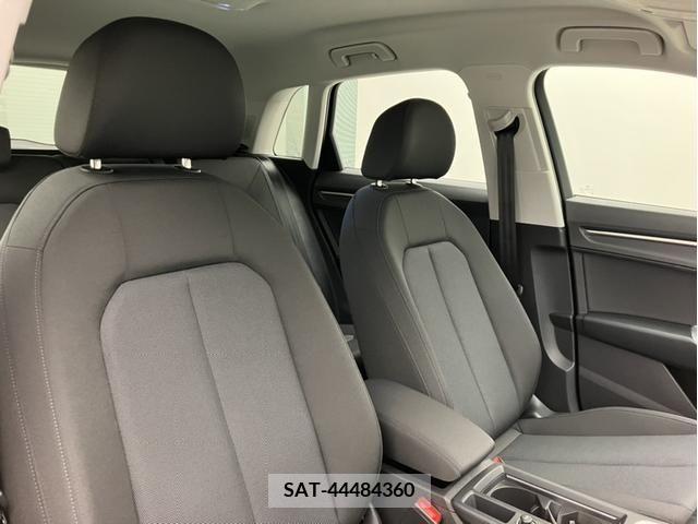 Audi Q3 2022-06 220314-12