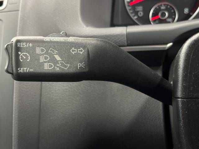 VolksWagen GOLF TOURAN 2013-09 194409-5