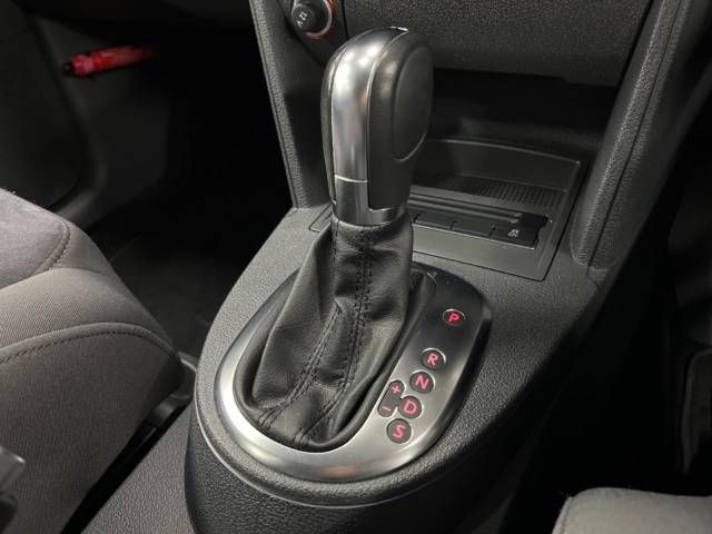 VolksWagen GOLF TOURAN 2013-09 194409-12