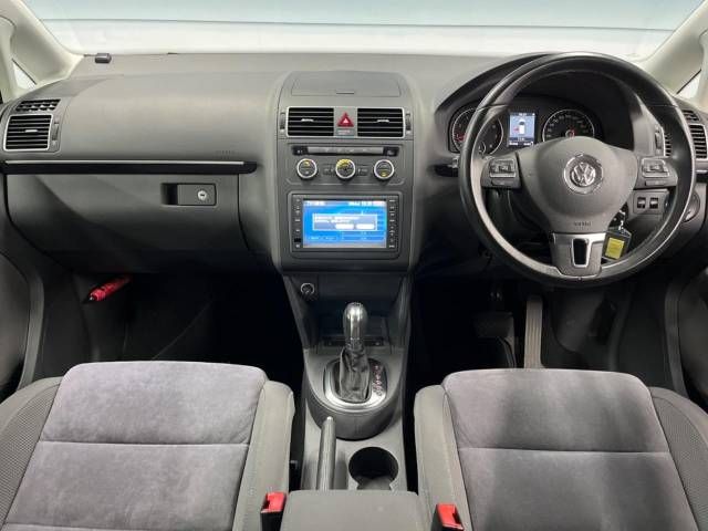 VolksWagen GOLF TOURAN 2013-09 194409-1