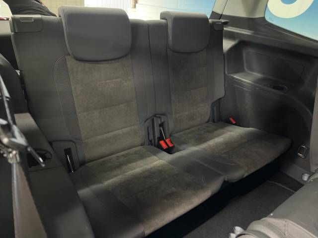 VolksWagen GOLF TOURAN 2013-09 194409-10