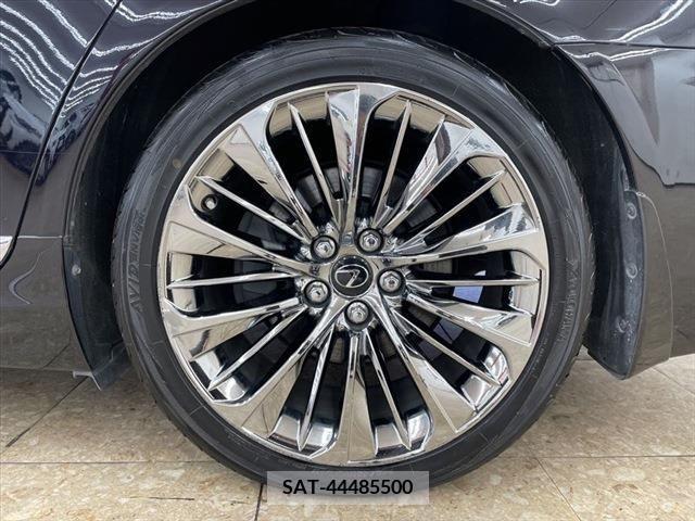 Lexus LS 2013-01 228096-16