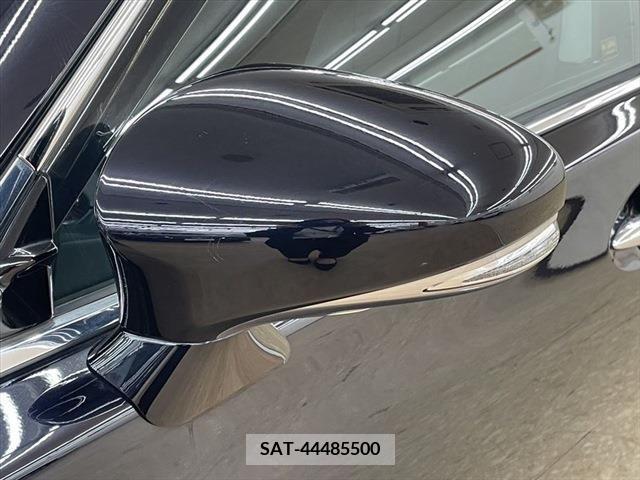 Lexus LS 2013-01 228096-12