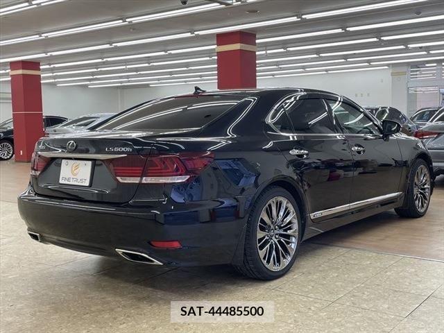 Lexus LS 2013-01 228096-4