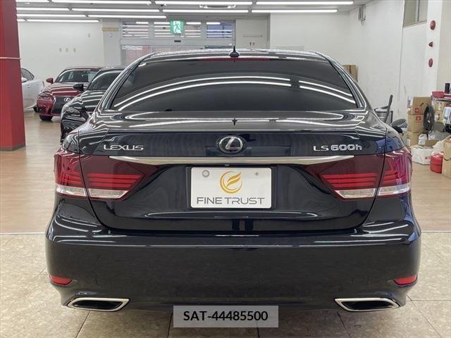 Lexus LS 2013-01 228096-5