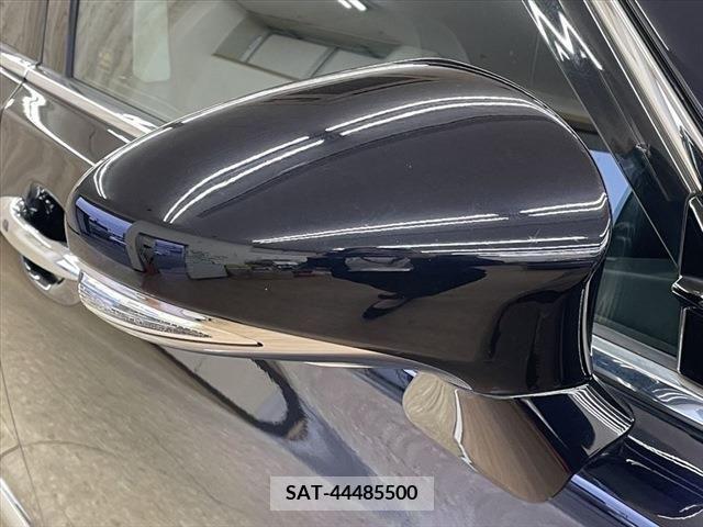 Lexus LS 2013-01 228096-13