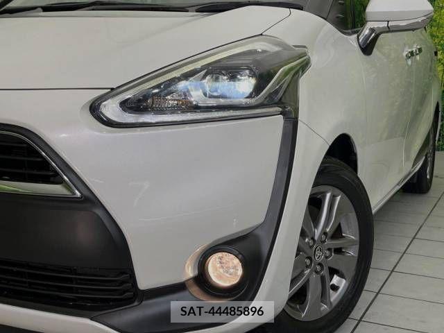 Toyota SIENTA 2016-04 329817-13