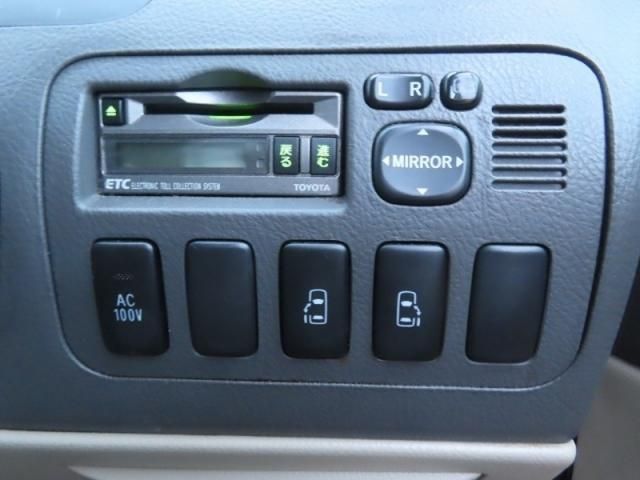 Toyota ALPHARD 2005-07 26705-24