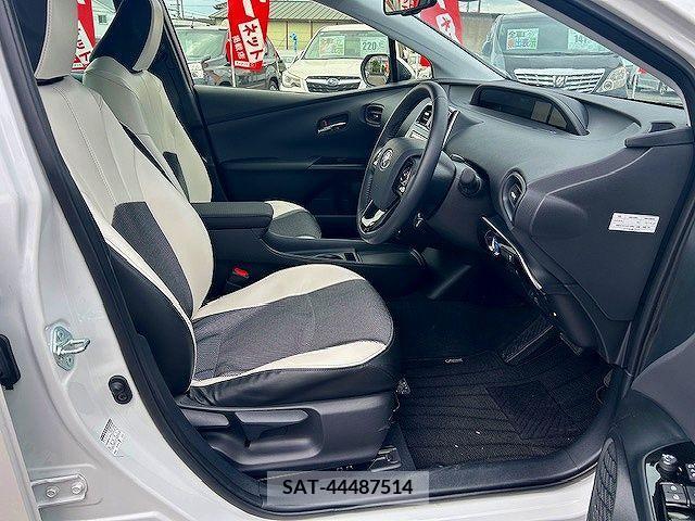 Toyota PRIUS 2021-05 282280-3