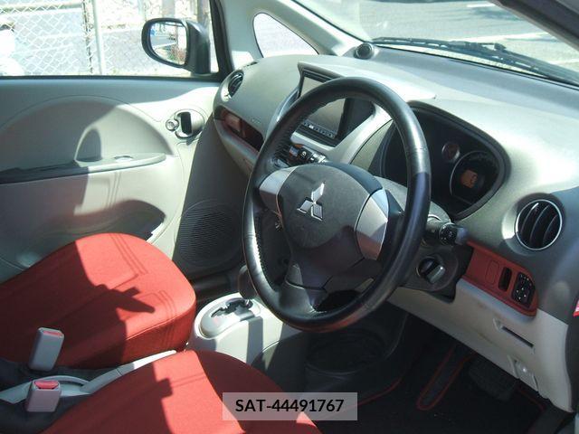 Mitsubishi I 2006-11 269368-5