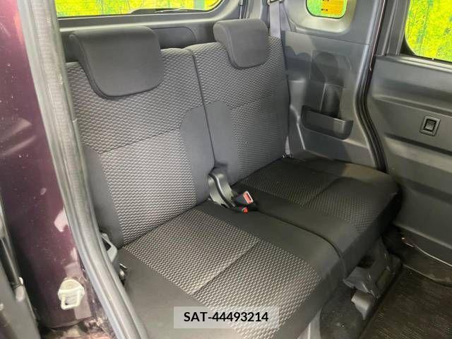 Daihatsu WAKE 2014-12 310536-9