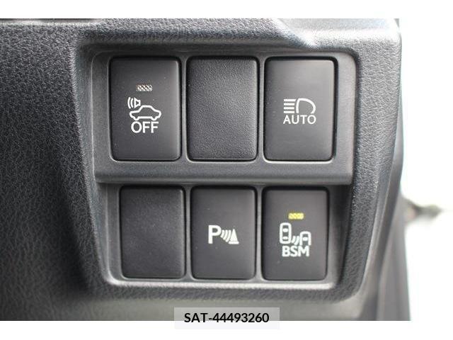 Lexus IS 2015-05 362838-4