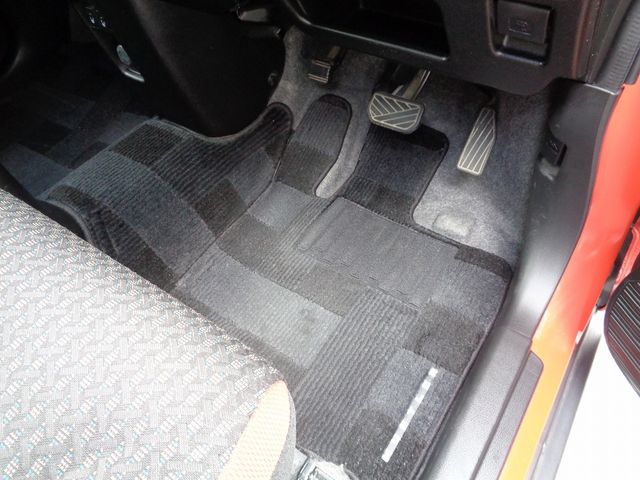 Suzuki HUSTLER 2020-02 190040-20