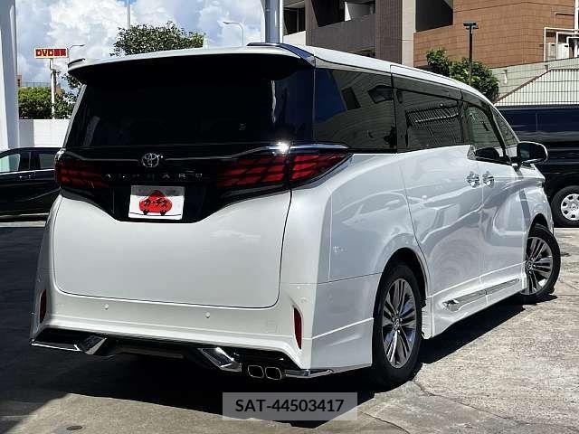 Toyota ALPHARD 2023-08 389022-2