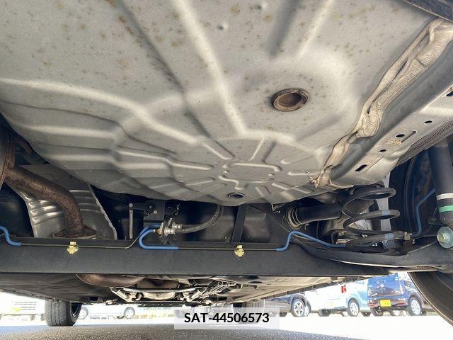 Nissan CUBE 2019-01 376411-25