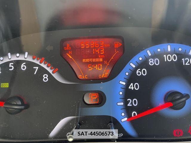 Nissan CUBE 2019-01 376411-29