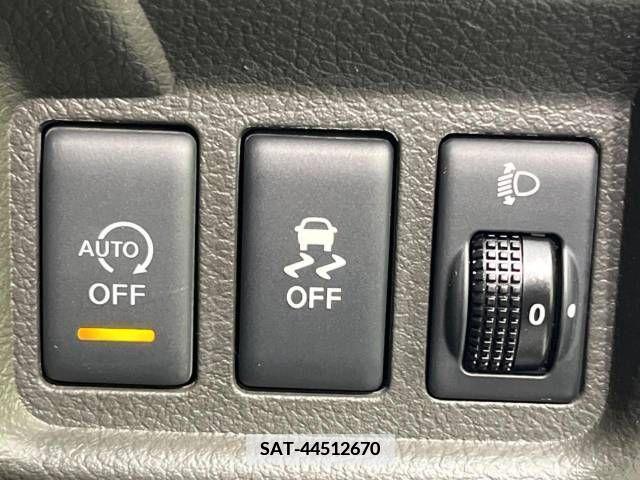 Nissan CUBE 2015-03 358409-5