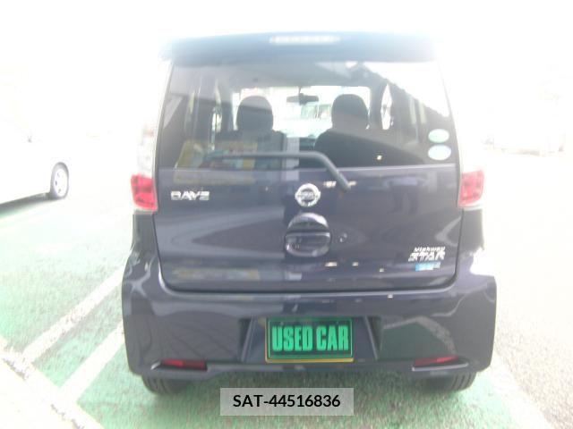 Nissan DAYZ 2014-02 267546-4