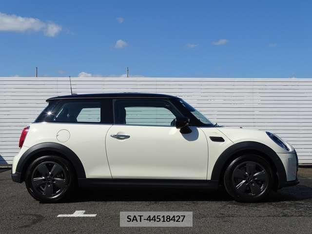 Bmw MINI 2023-05 319626-17