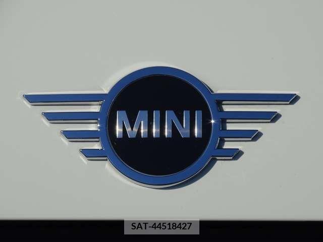 Bmw MINI 2023-05 319626-11
