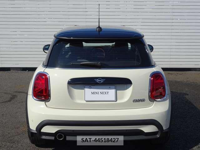 Bmw MINI 2023-05 319626-18