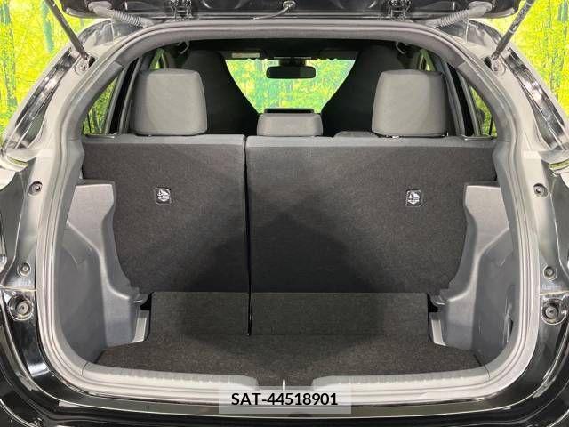 Toyota YARIS 2022-03 308778-10
