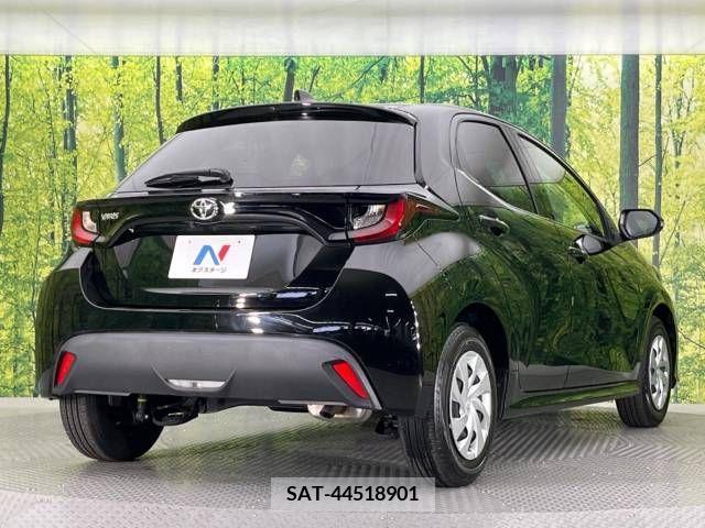Toyota YARIS 2022-03 308778-17
