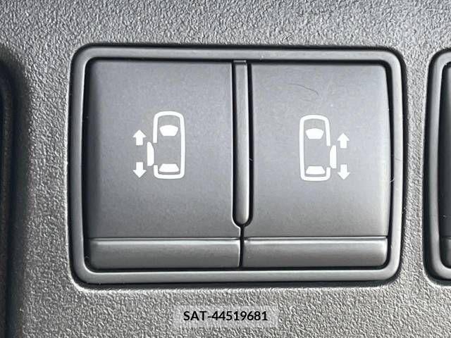 Nissan SERENA 2012-03 367658-2