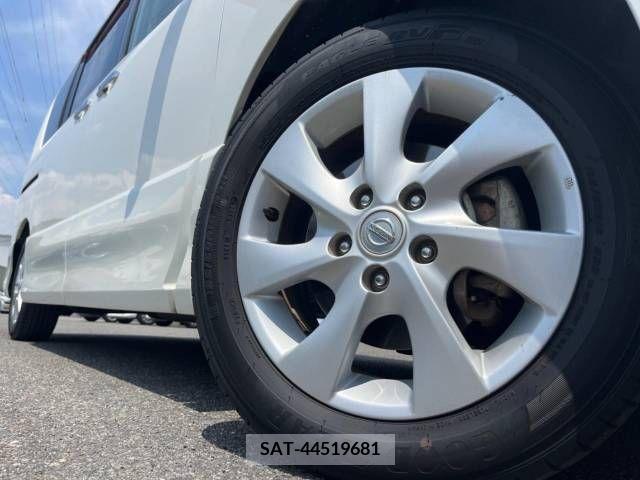Nissan SERENA 2012-03 367658-14