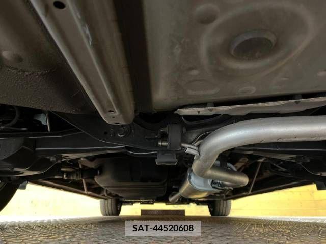 Toyota VELLFIRE 2015-09 223085-19