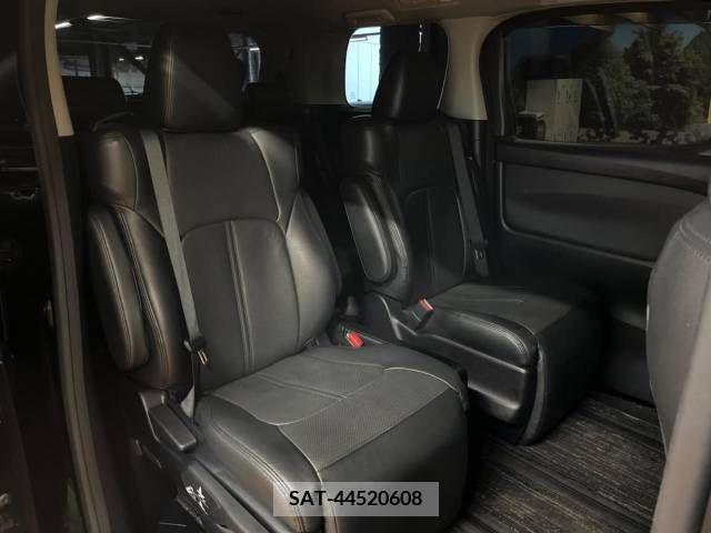 Toyota VELLFIRE 2015-09 223085-9