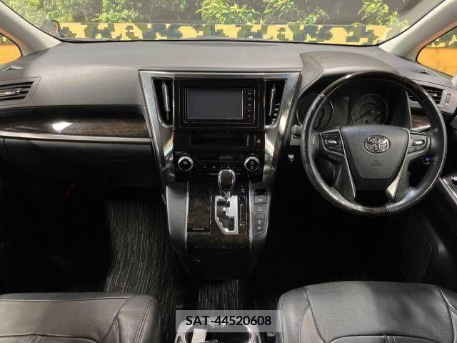 Toyota VELLFIRE 2015-09 223085-1