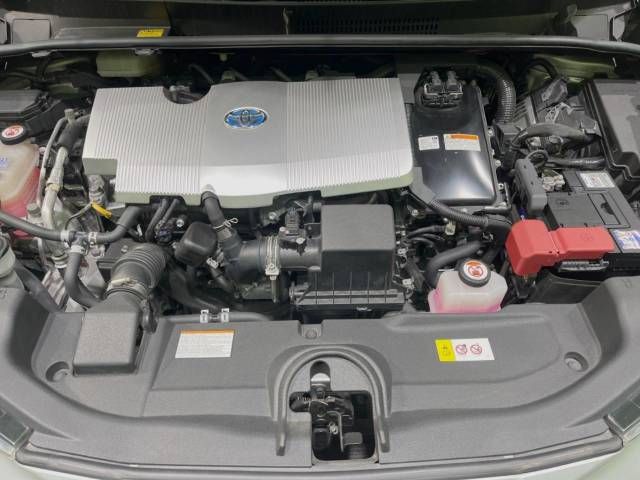 Toyota PRIUS 2017-01 187233-16