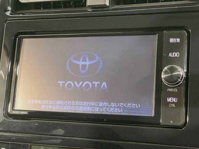 Toyota PRIUS 2017-01 187233-2