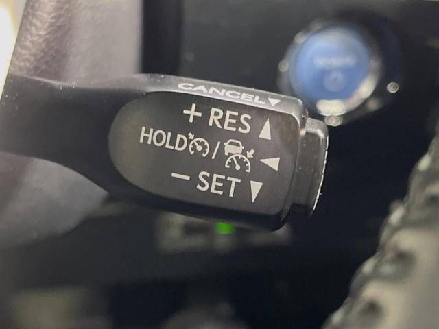 Toyota PRIUS 2017-01 187233-5
