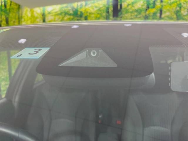 Toyota PRIUS 2017-01 187233-4