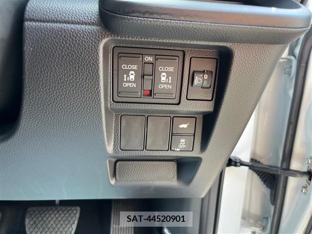 Honda STEP WGN 2022-06 286094-17