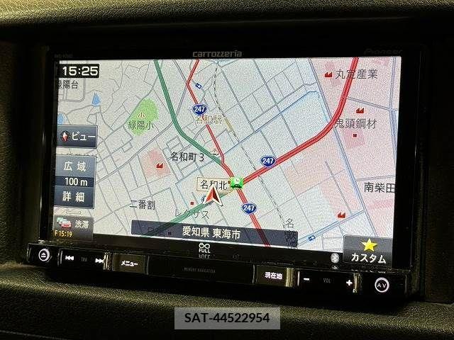 Nissan NV350 Caravan 2019-04 317396-2