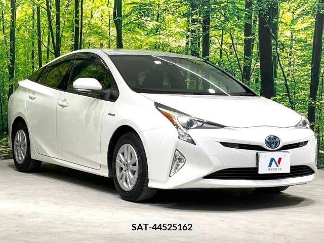 Toyota PRIUS 2017-12 322291-16