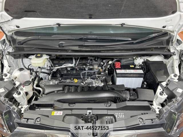 Toyota NOAH 2023-03 380769-18