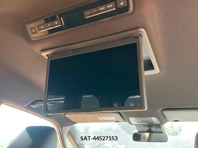 Toyota NOAH 2023-03 380769-2