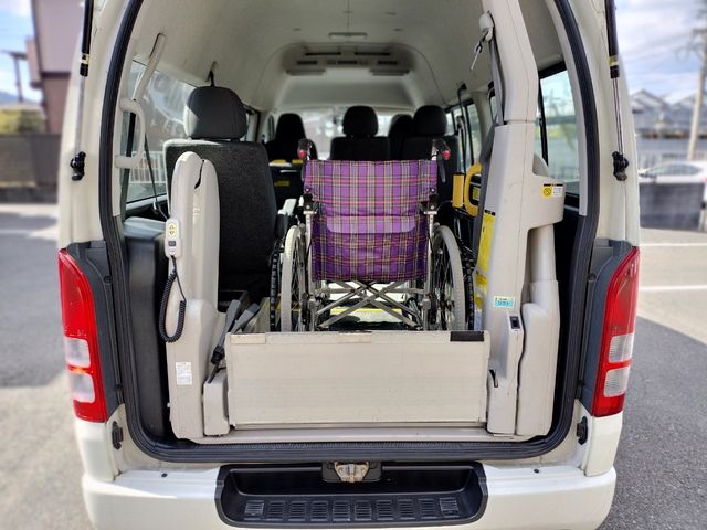 Toyota REGIUSACE VAN 2011-06 29241-10