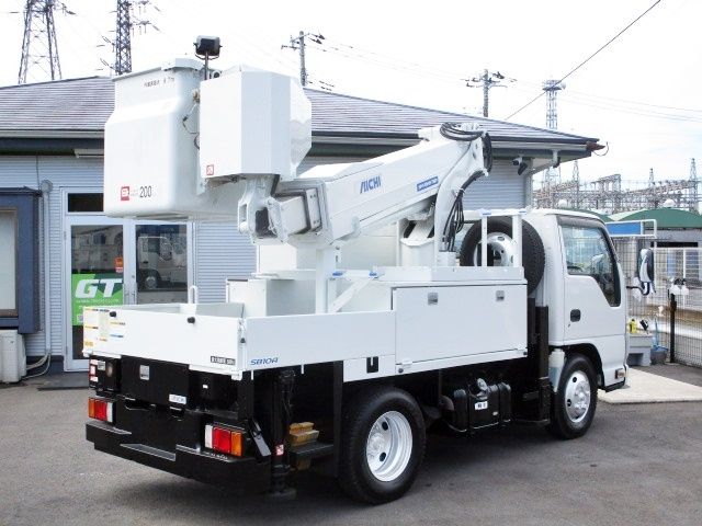 Isuzu ELF TRUCK 2013-08 7293-5