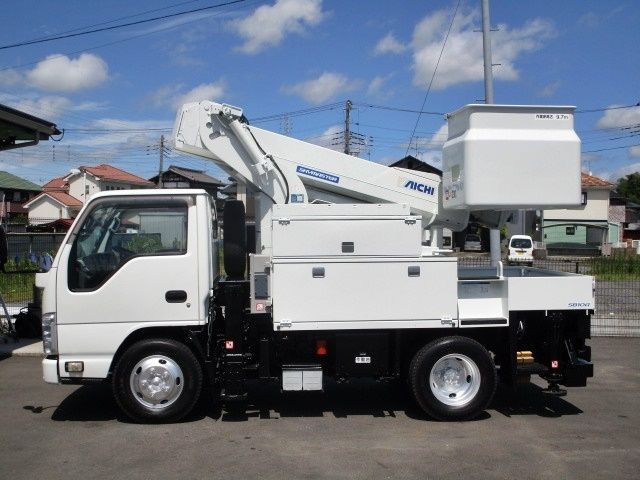 Isuzu ELF TRUCK 2013-08 7293-3