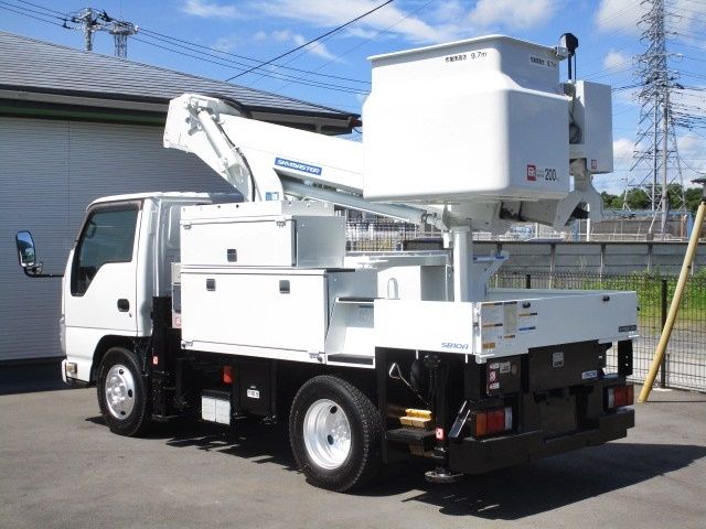 Isuzu ELF TRUCK 2013-08 7293-4