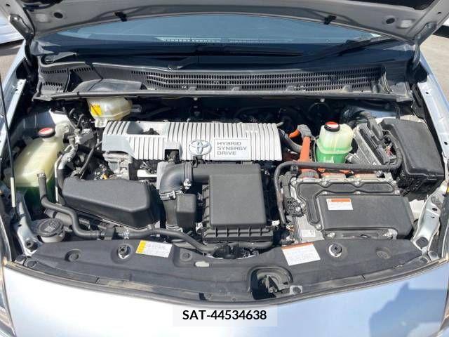 Toyota PRIUS 2015-09 282368-14