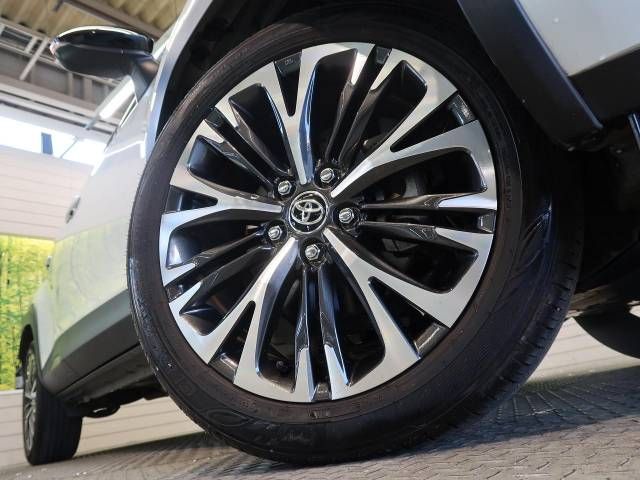 Toyota YARIS CROSS 2021-02 24889-14
